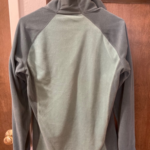 Columbia Women’s 1/4 Zip Fleece Pullover Sweater - Picture 4 of 4